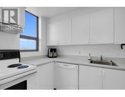 811 - 1440 Heron Road, Ottawa, ON K1V0X2 Photo 13