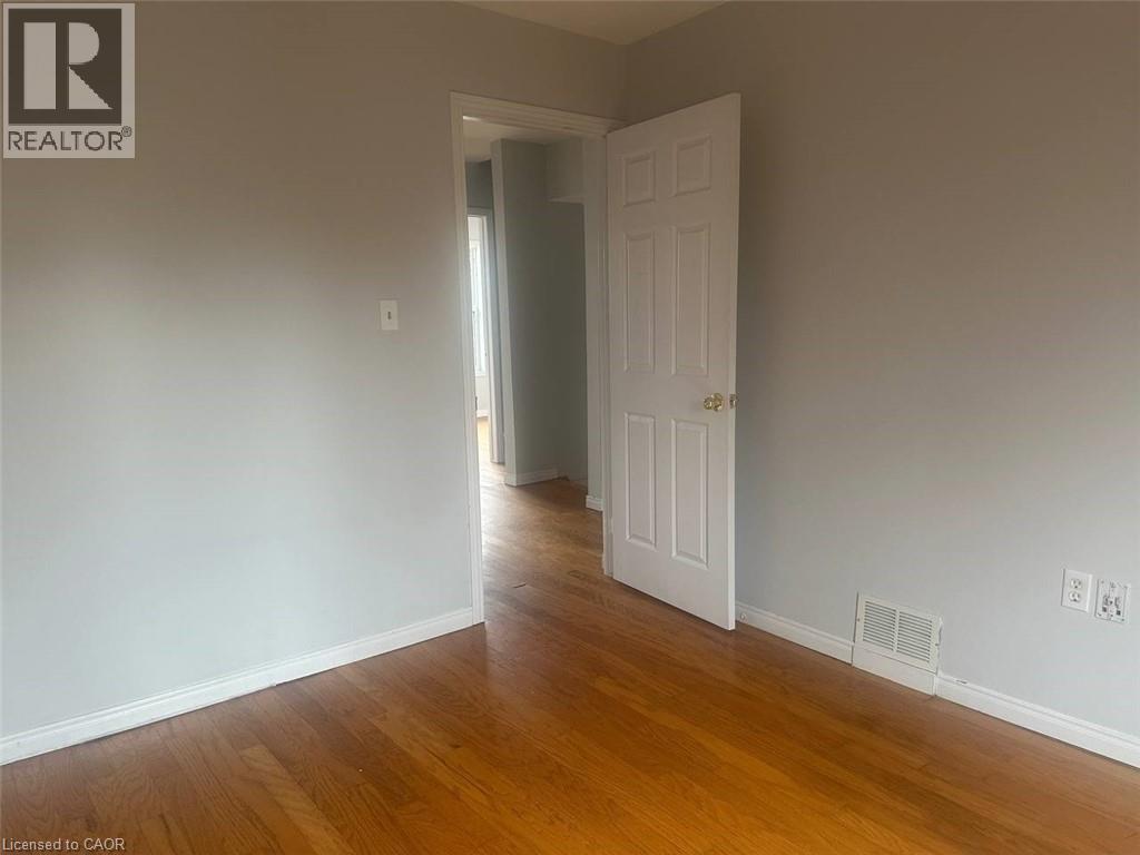64 GAGE Avenue S Unit# Upper, Hamilton, Ontario, L8M3C9 — Photo 7