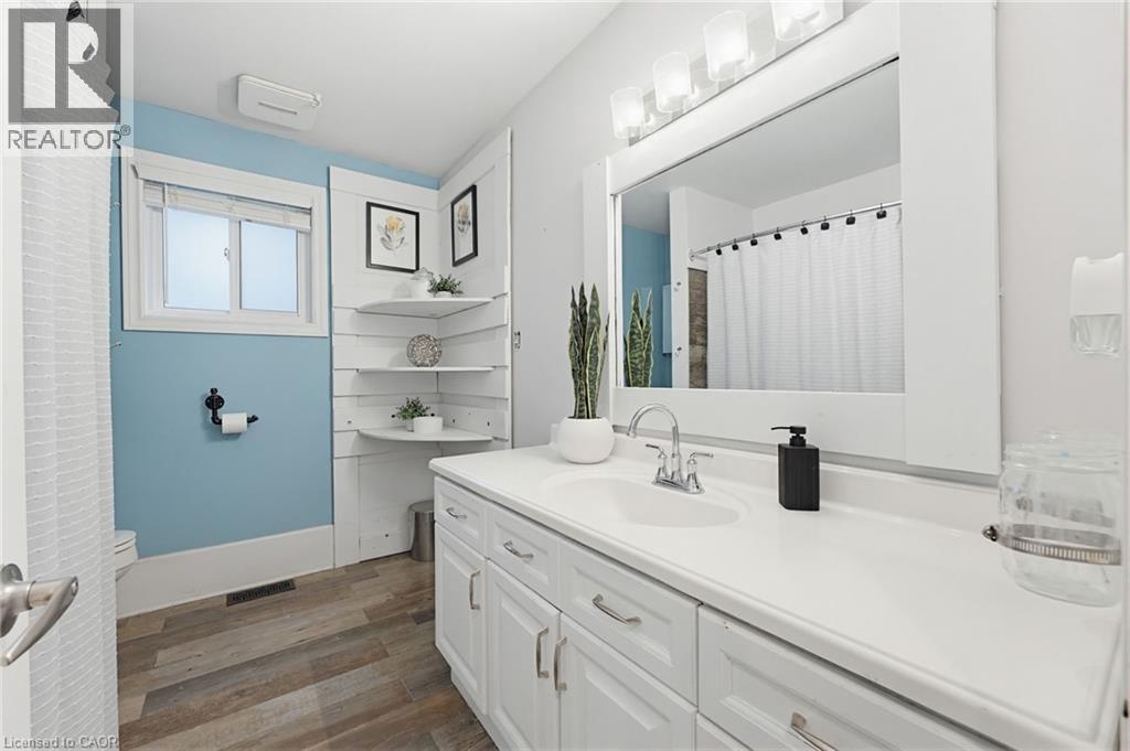 29 STRONG Court - 16