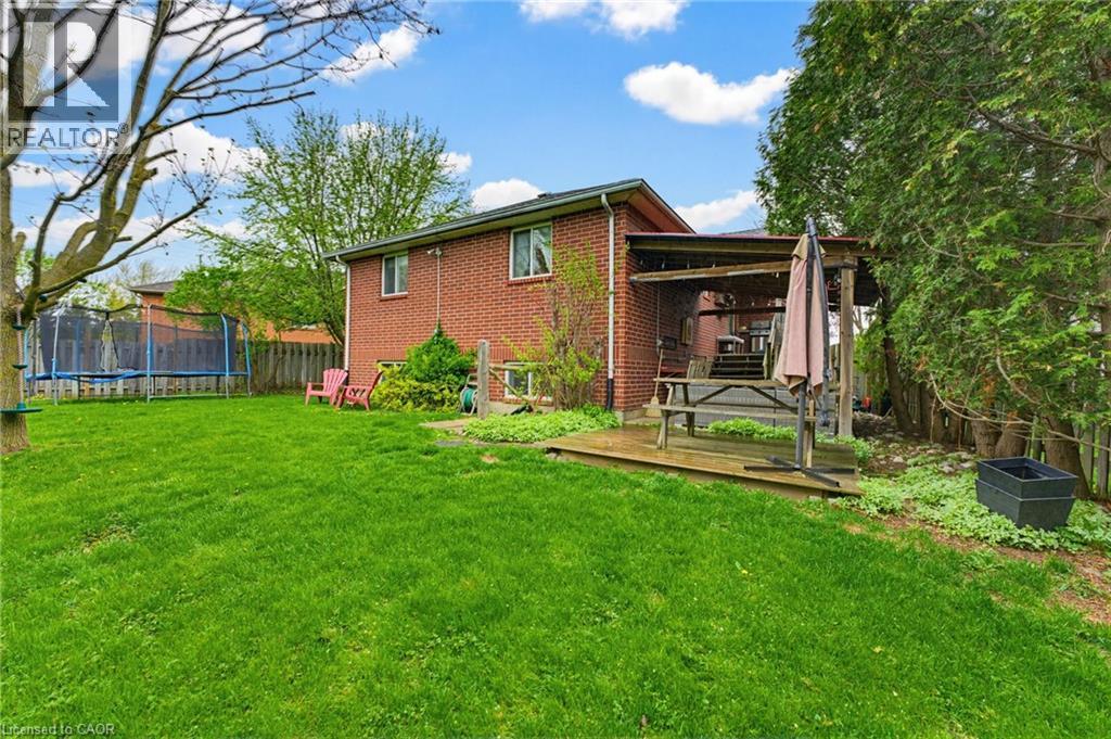 29 STRONG Court, Brantford, Ontario, N3R7Y4 — Photo 25