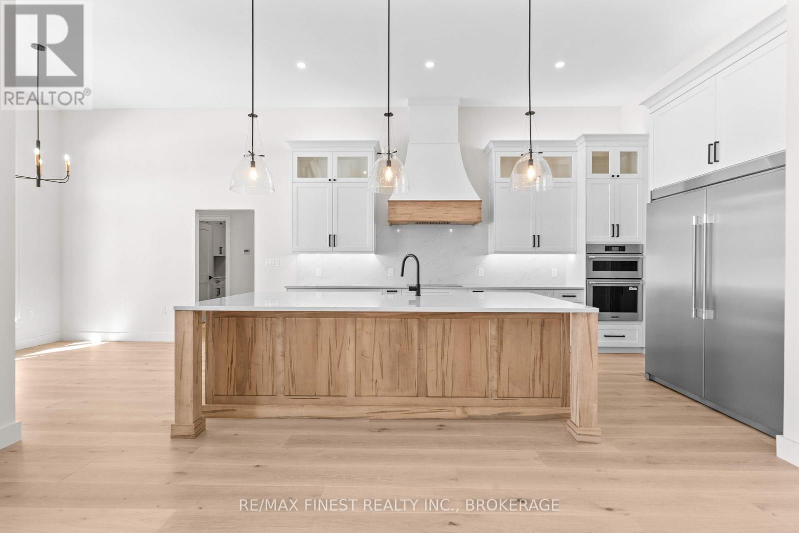 371 MAPLE RIDGE DRIVE - 12