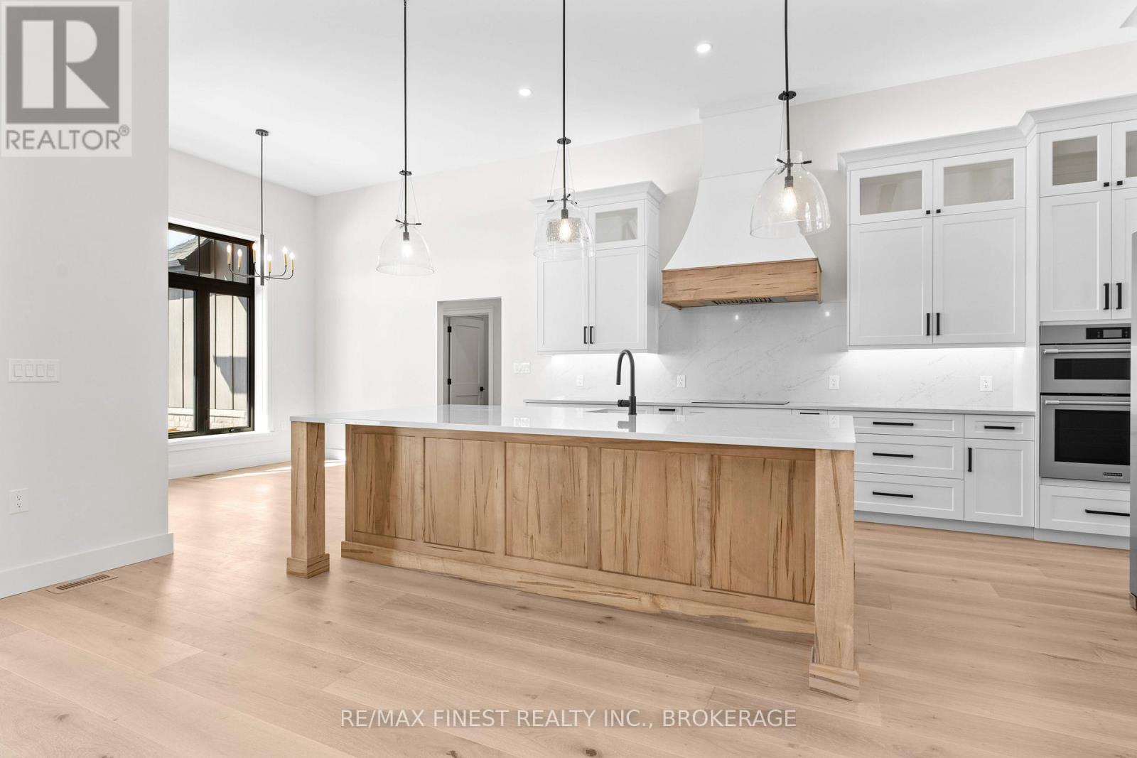 371 MAPLE RIDGE DRIVE - 13