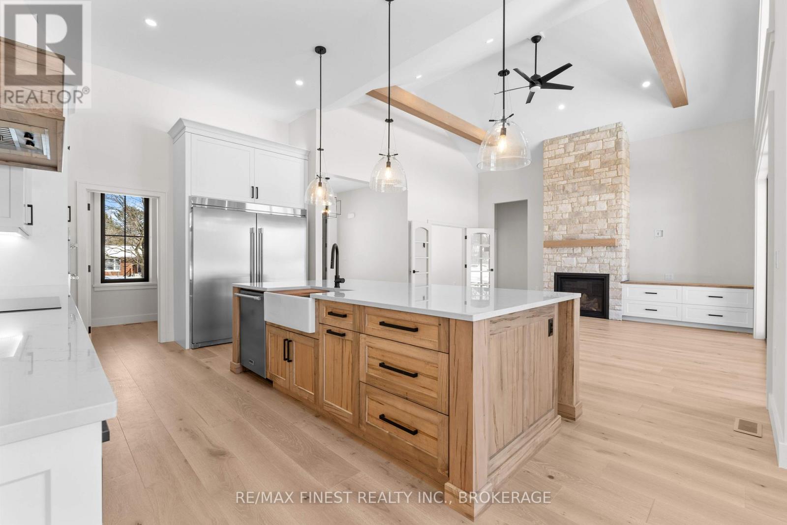 371 MAPLE RIDGE DRIVE - 16