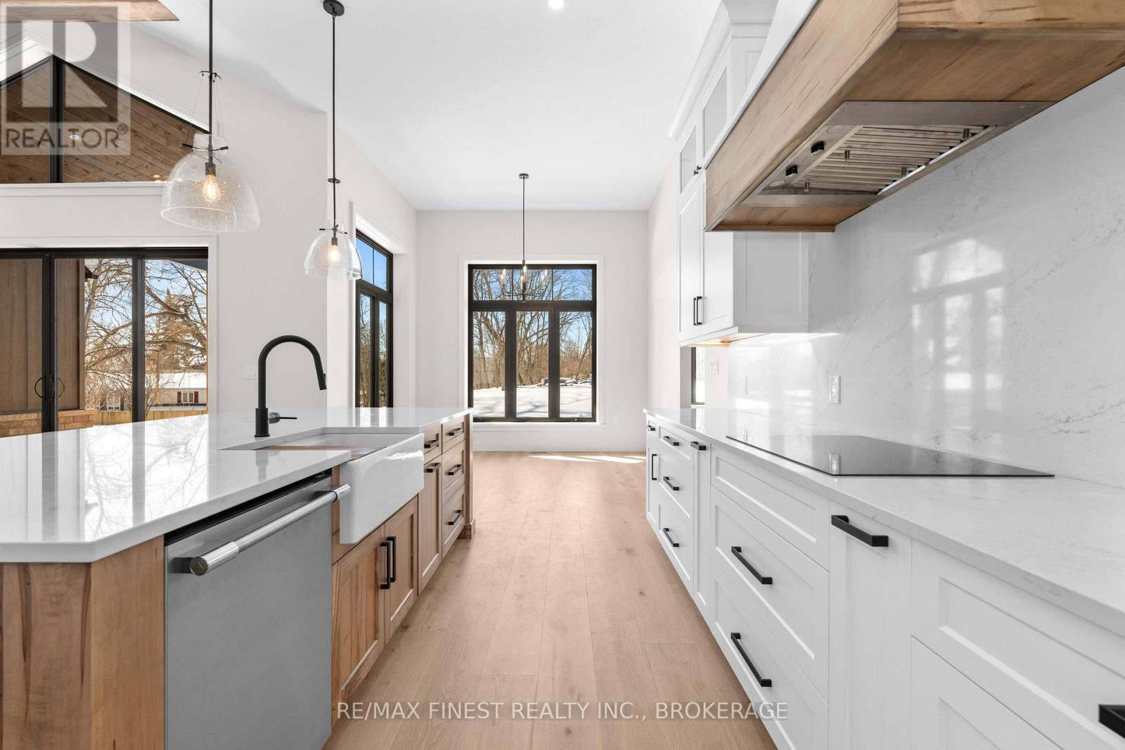 371 MAPLE RIDGE DRIVE - 17