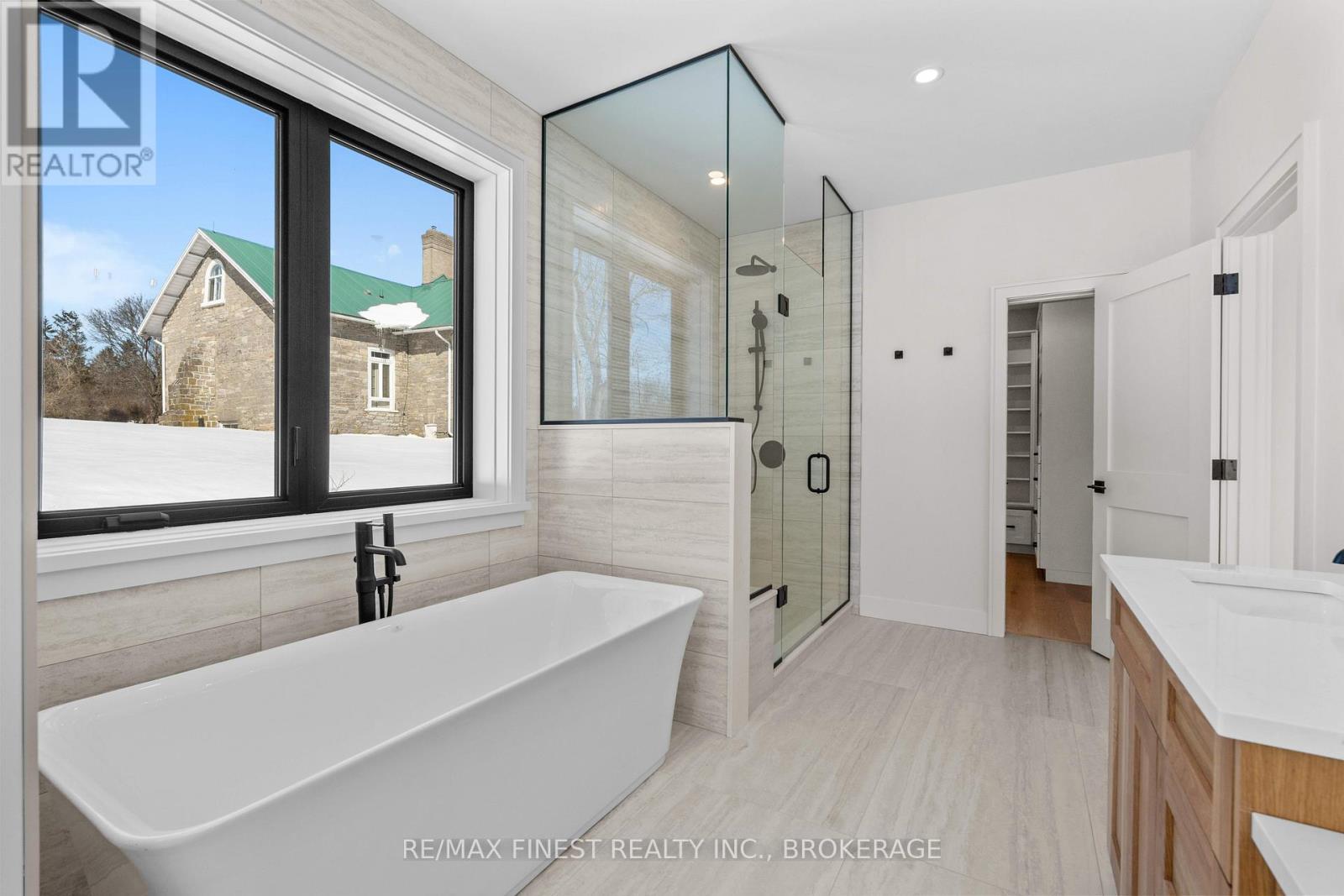 371 MAPLE RIDGE DRIVE - 28