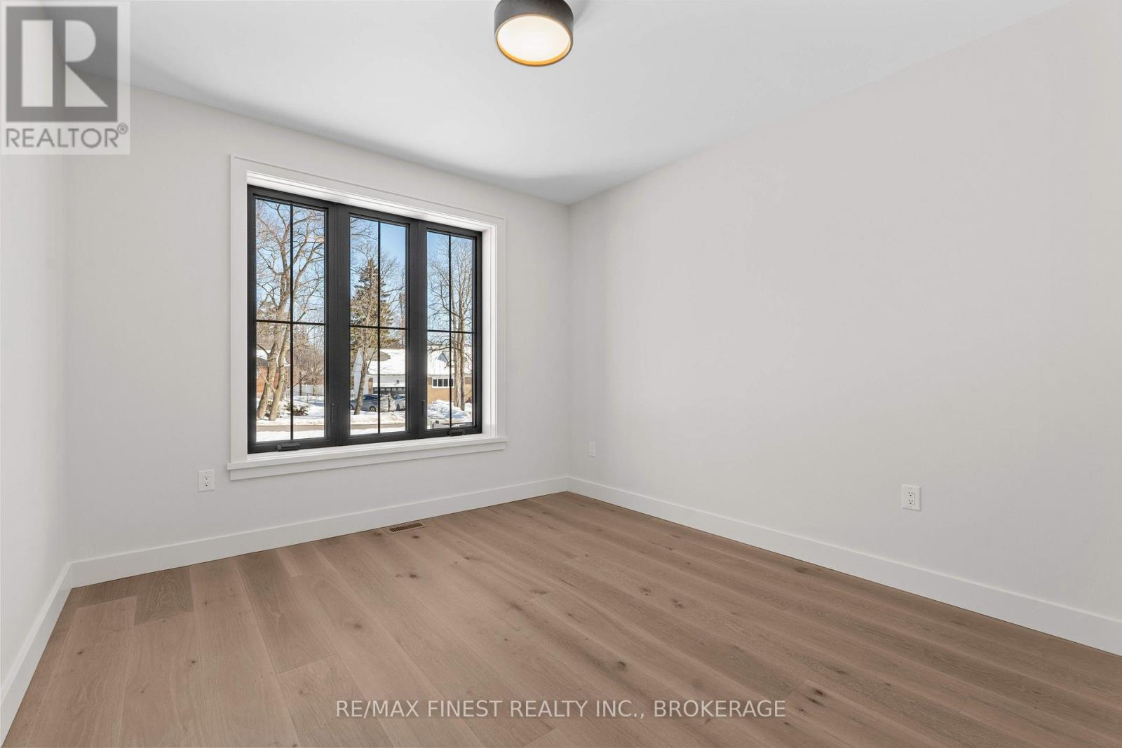 371 MAPLE RIDGE DRIVE - 36