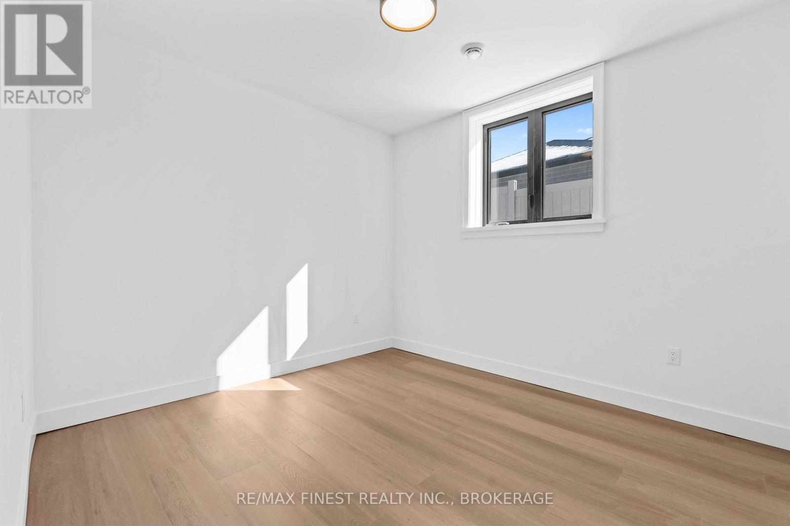371 MAPLE RIDGE DRIVE - 45