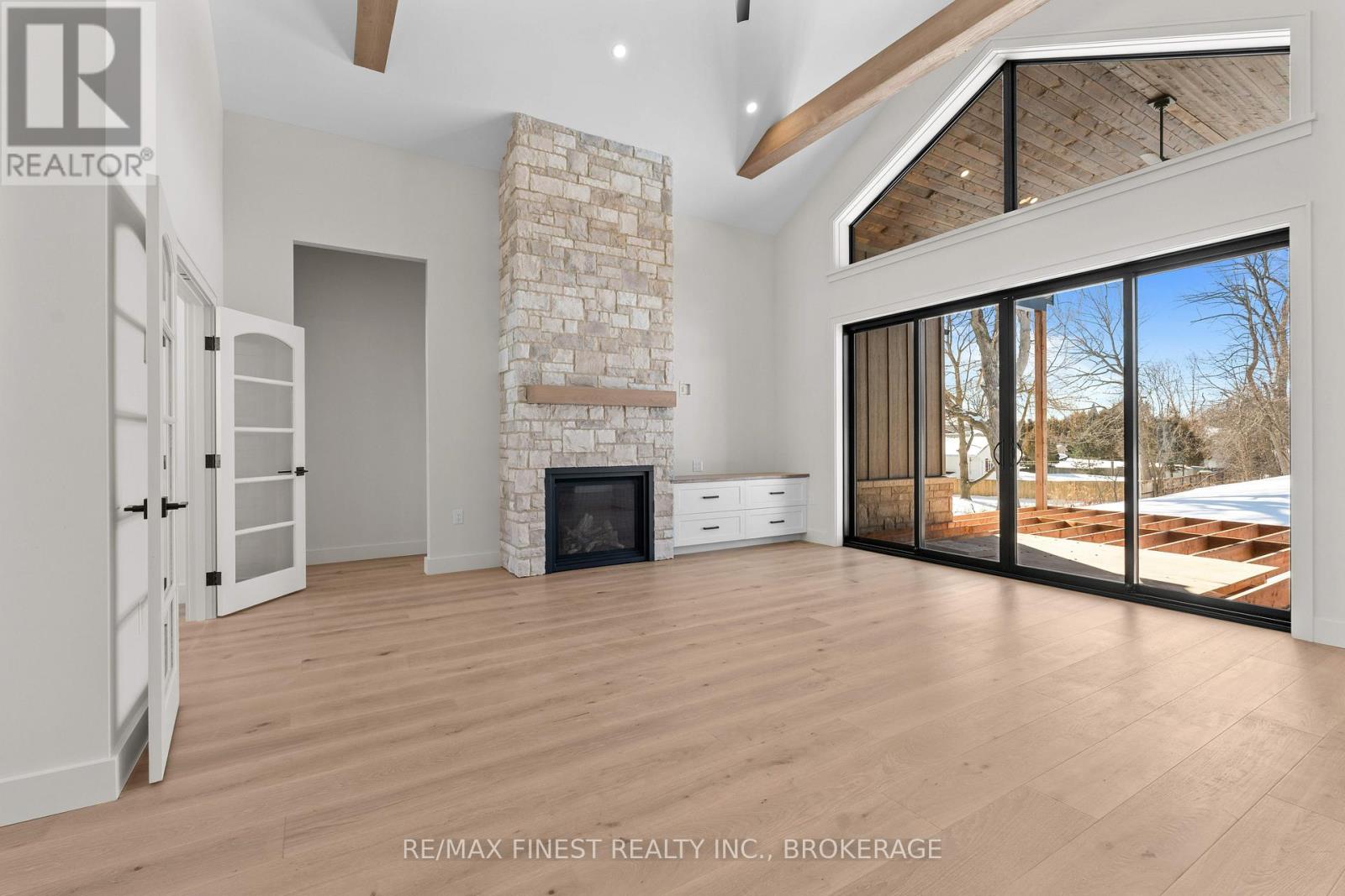 371 MAPLE RIDGE DRIVE - 7