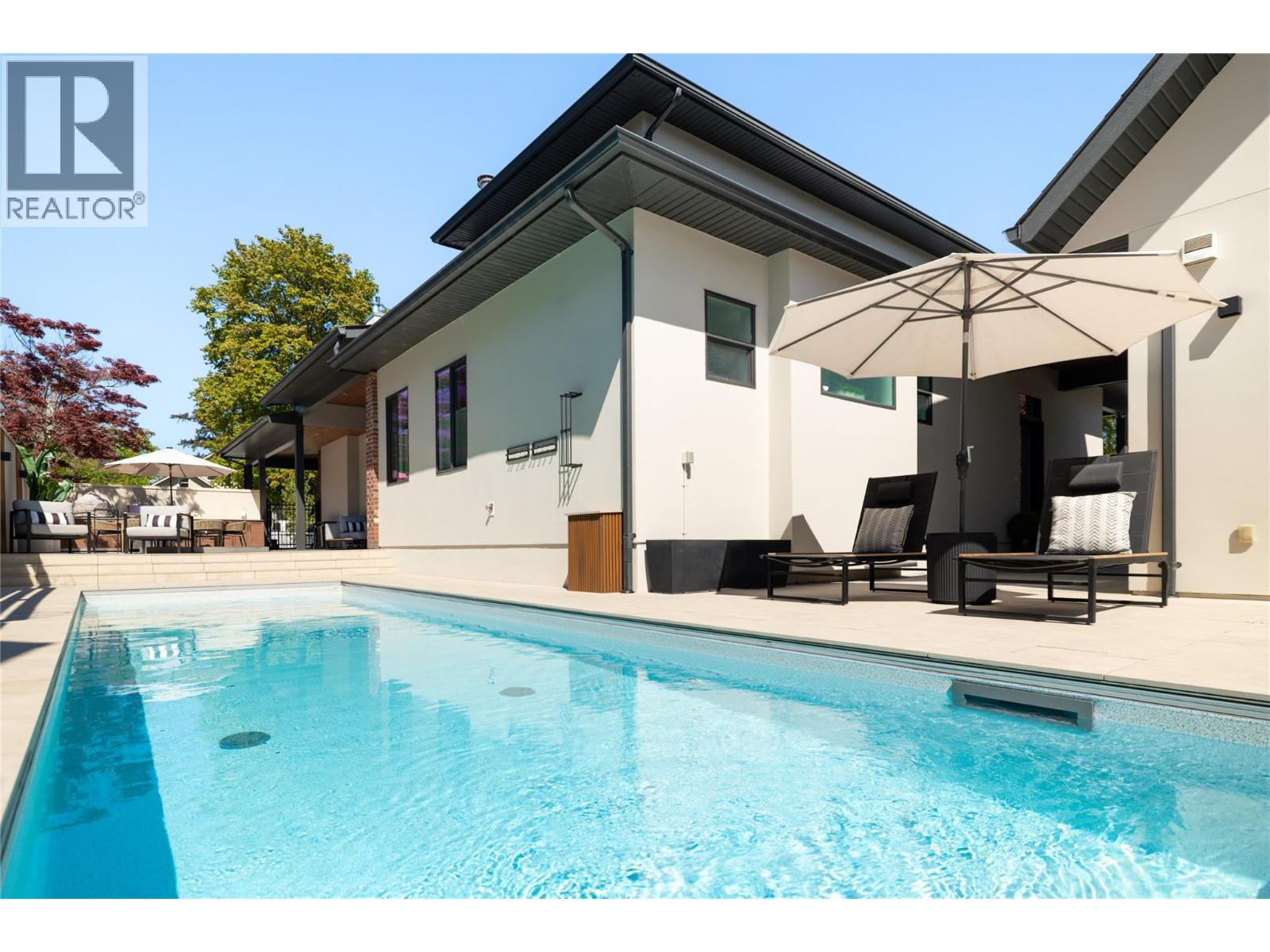 385 Cadder Avenue - 23