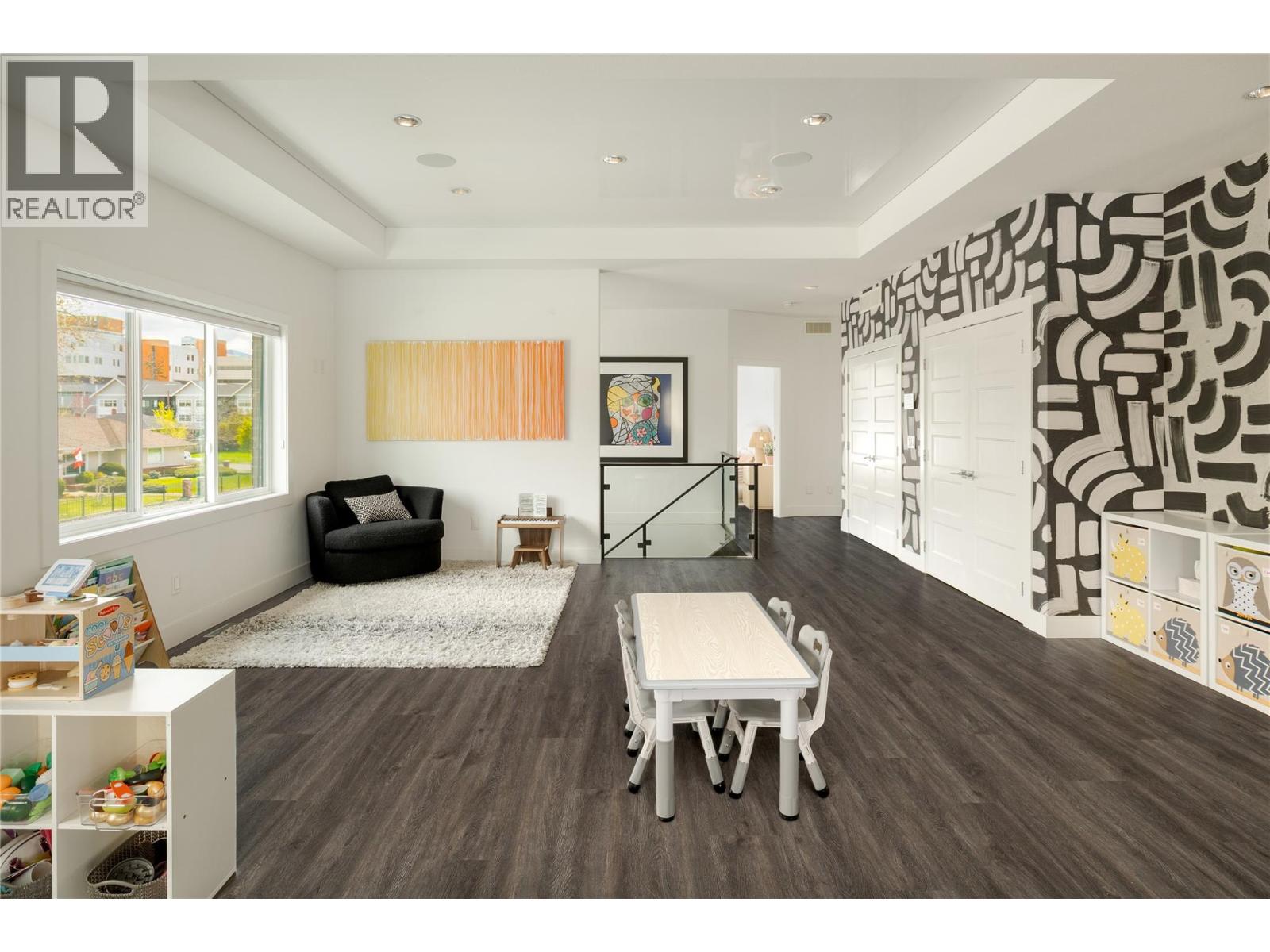 385 Cadder Avenue, Kelowna