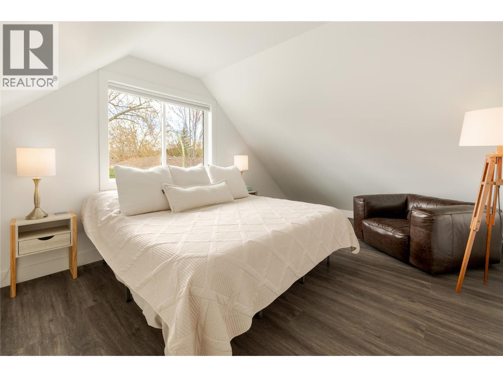 385 Cadder Avenue, Kelowna
