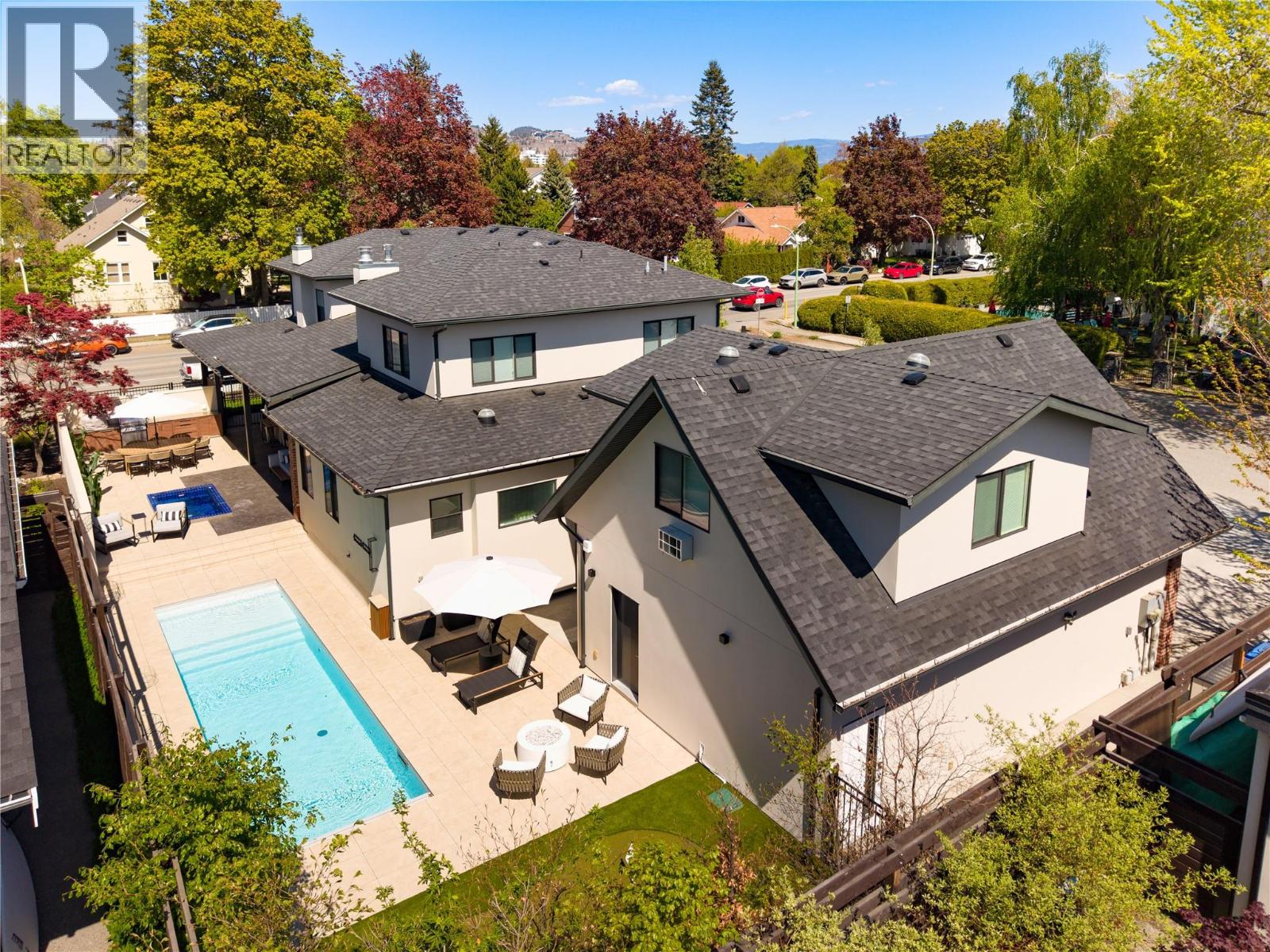 385 Cadder Avenue - 64