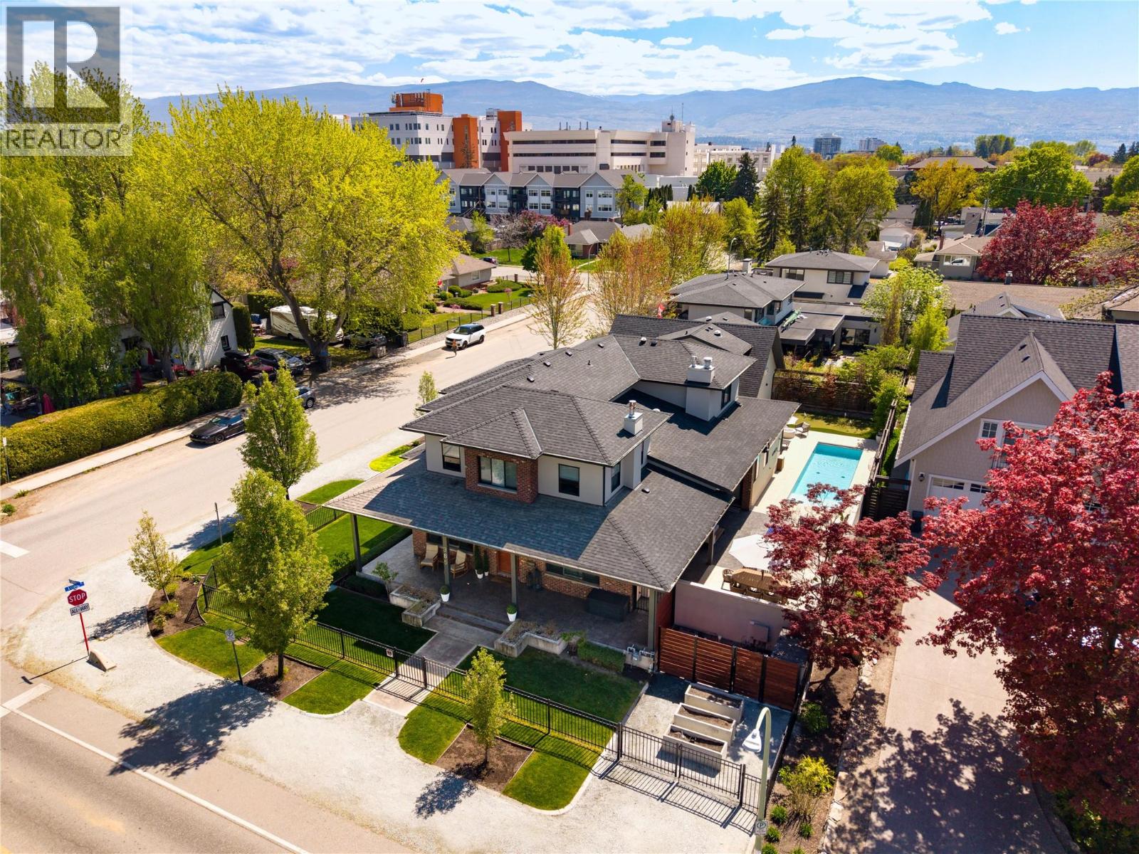 385 Cadder Avenue - 62