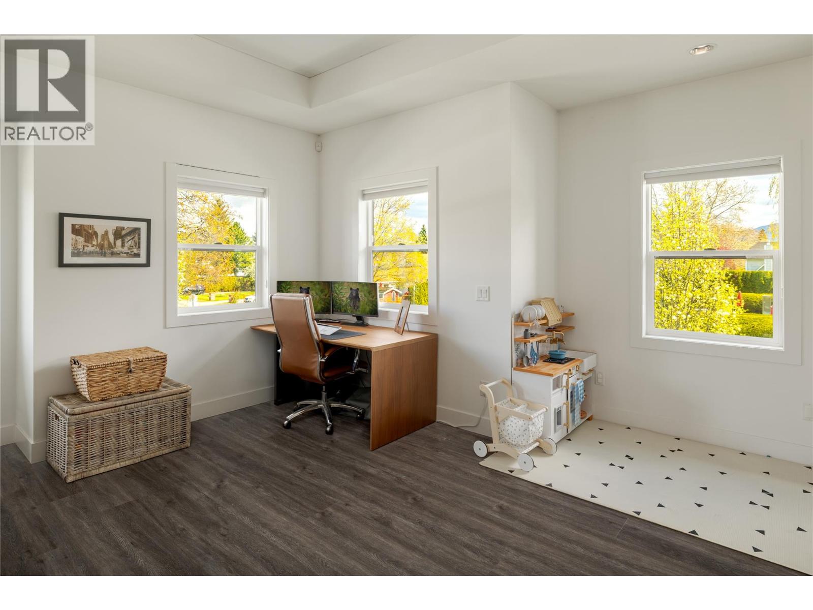 385 Cadder Avenue - 42