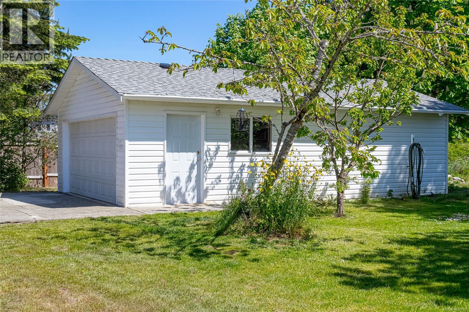 610 Chinook Ave - 43