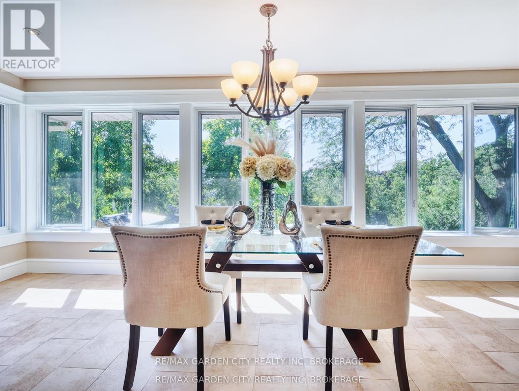 28 MARSDALE DRIVE - 14