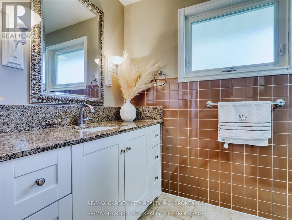 28 MARSDALE DRIVE - 23