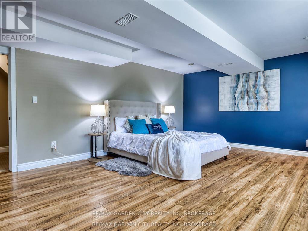 28 MARSDALE DRIVE - 30