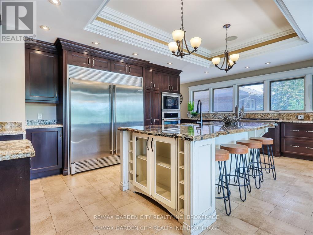 28 MARSDALE DRIVE - 9