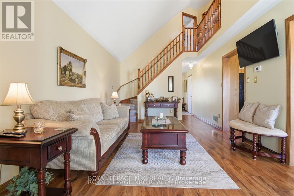 4393 TAMARAC AVENUE - 12