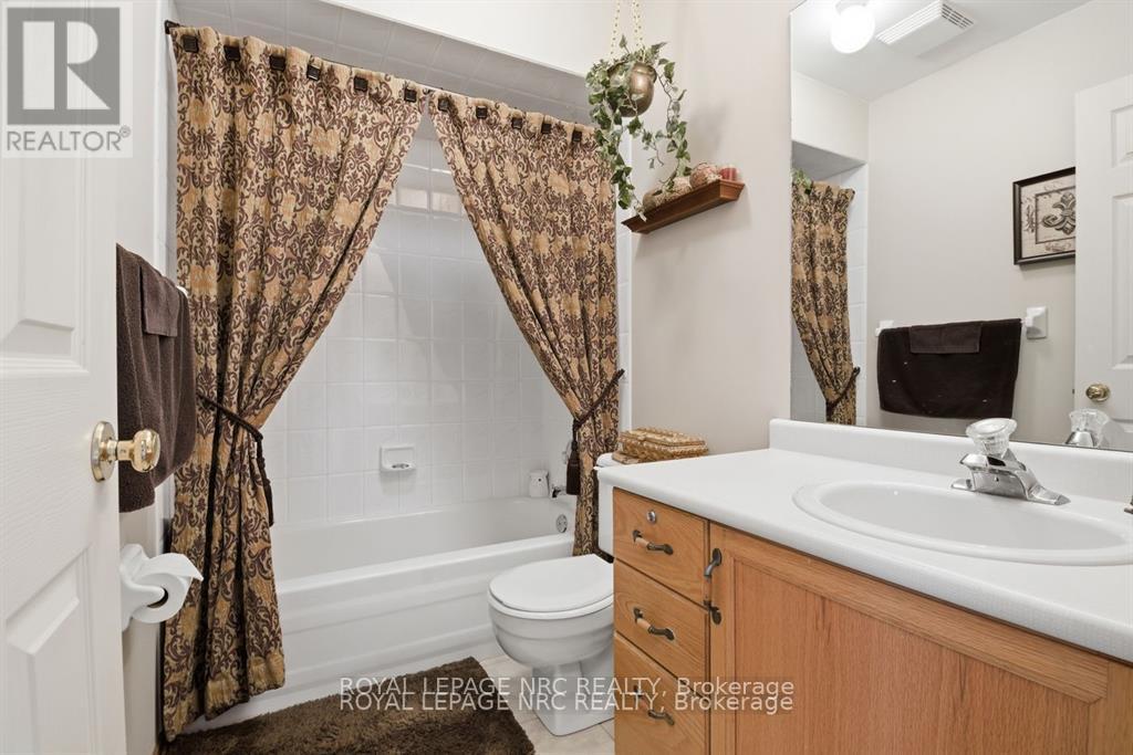4393 TAMARAC AVENUE - 22