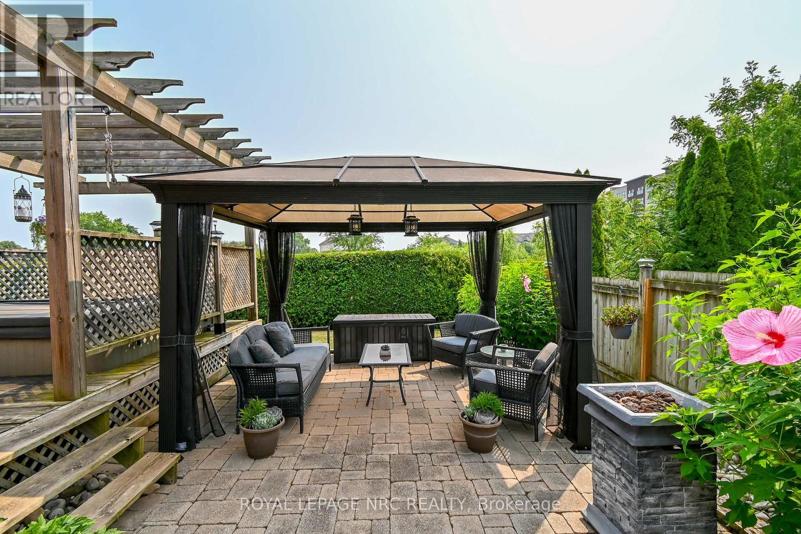 4393 TAMARAC AVENUE - 37