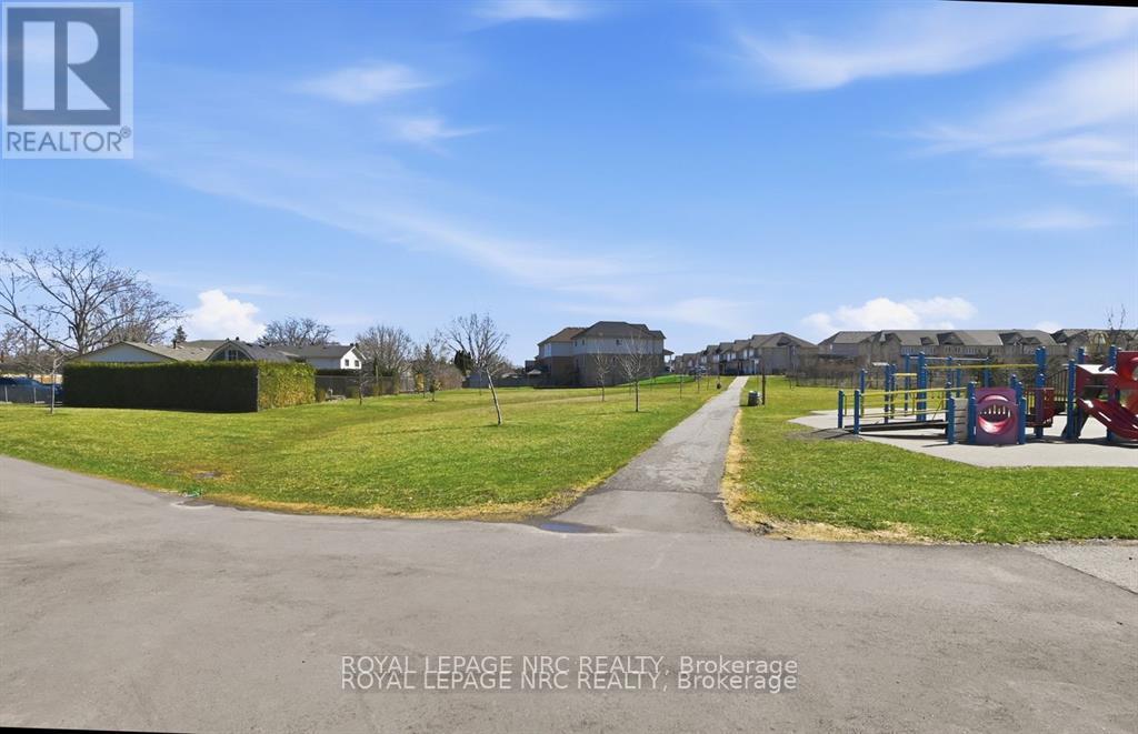 4393 TAMARAC AVENUE - 43