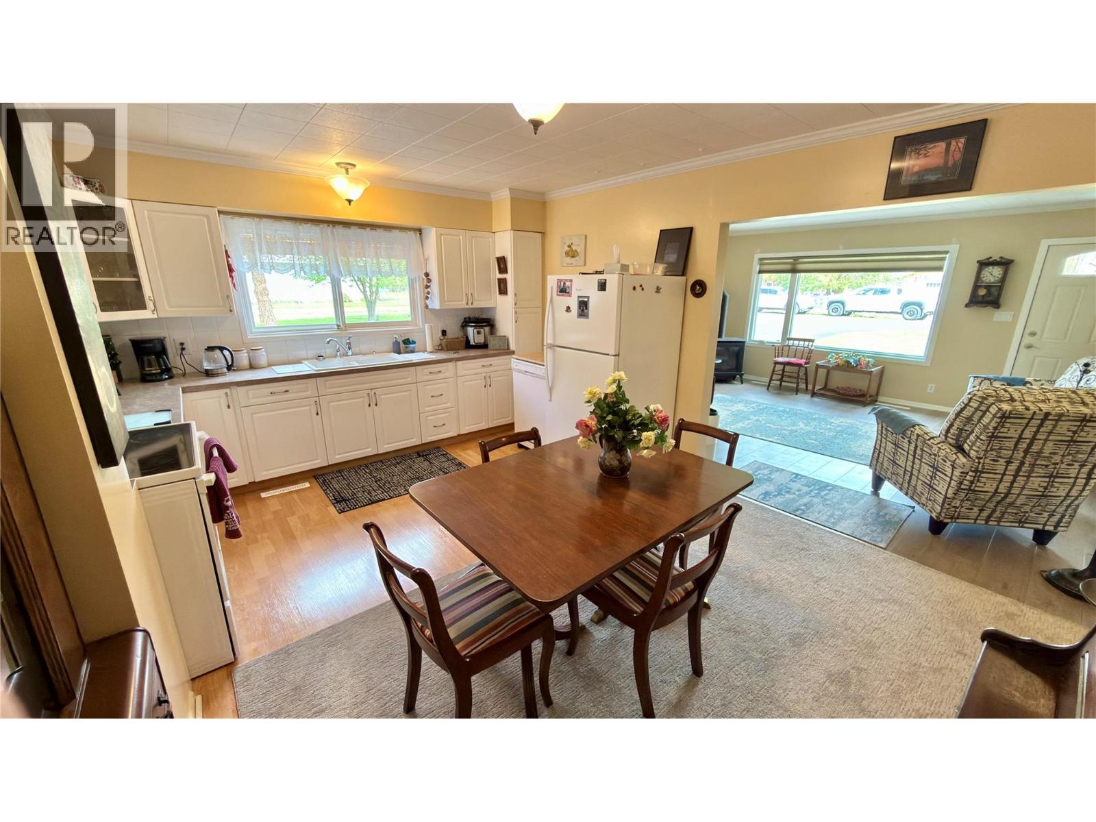 492 Fourth Avenue, Midway
