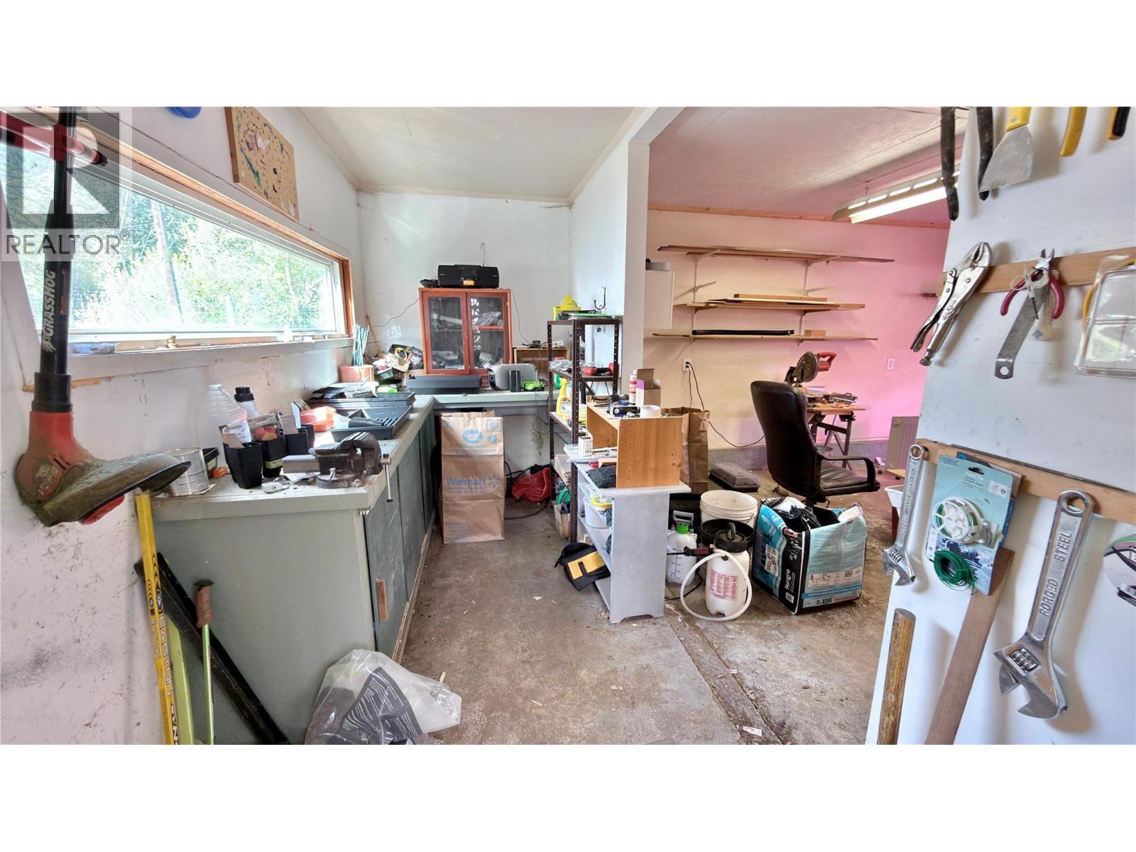 492 Fourth Avenue, Midway