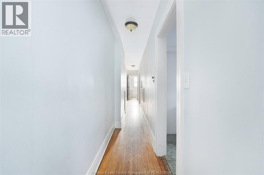 1529 RIVERSIDE DRIVE East, Windsor, Ontario, N9A2V1 — Photo 15