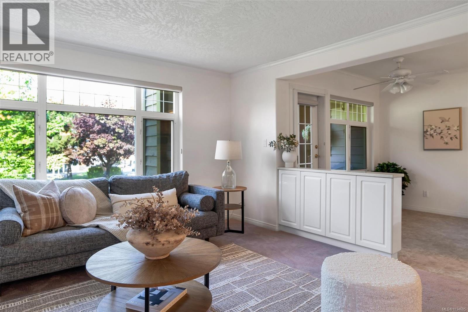 216 4490 Chatterton Way, Saanich
