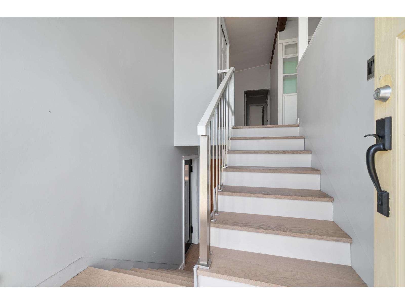 46155 LARCH AVENUE, Chilliwack Proper South, Chilliwack