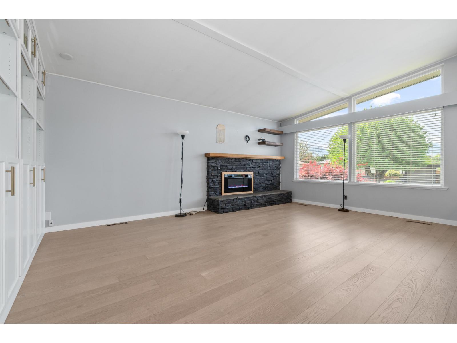 46155 LARCH AVENUE, Chilliwack Proper South, Chilliwack