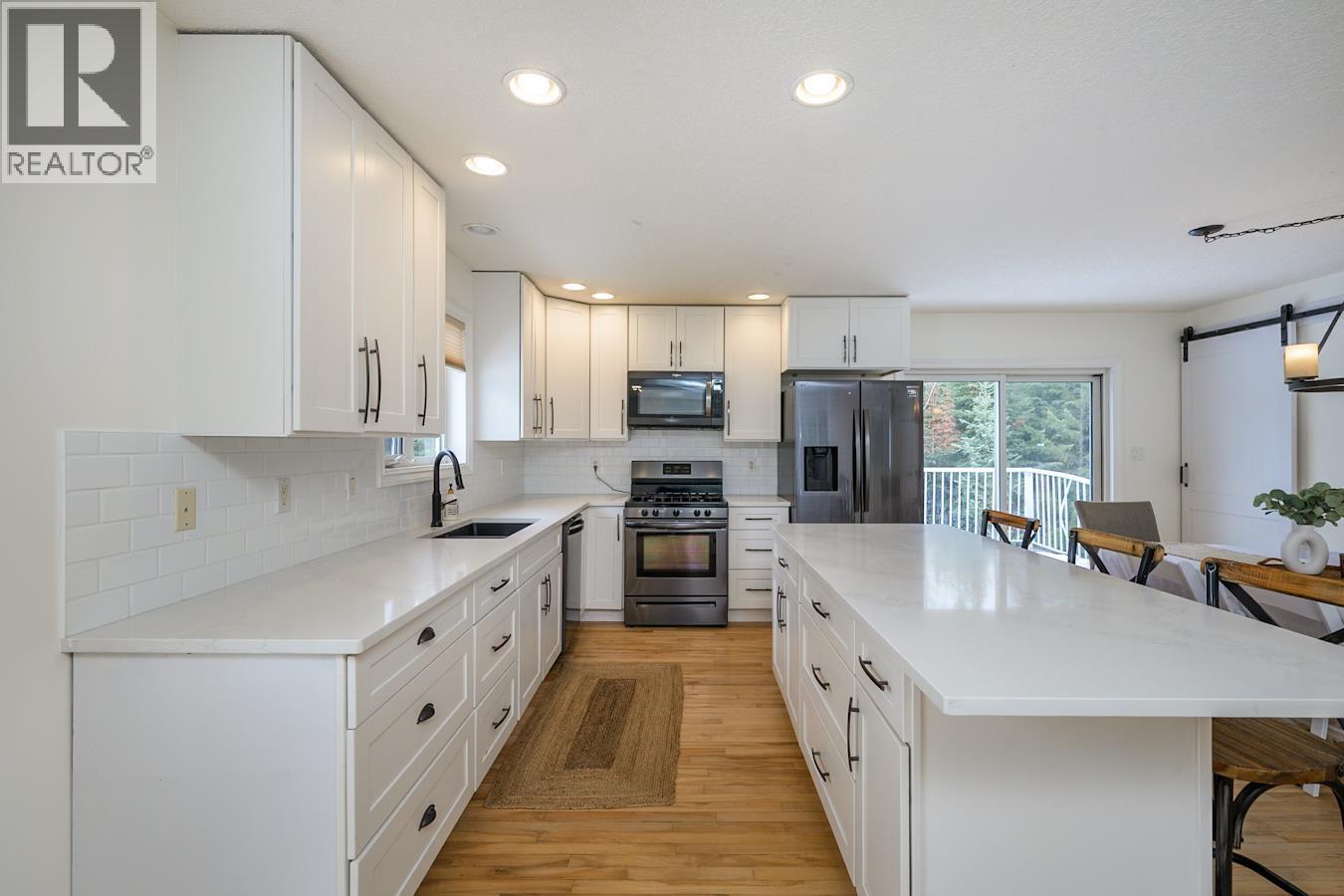 5100 NIGHTINGALE ROAD - 3