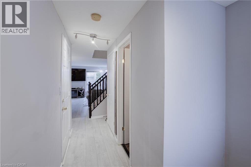 53 PROSPERITY Drive, Kitchener, Ontario, N2E4A9 — Photo 15