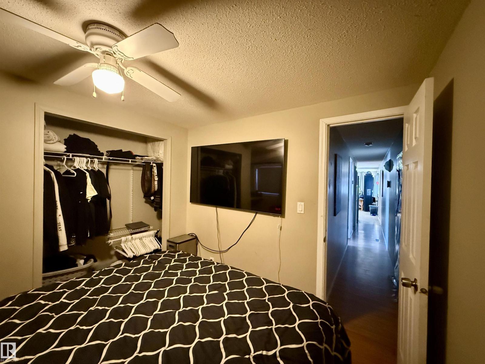 5072 43 ST - 25