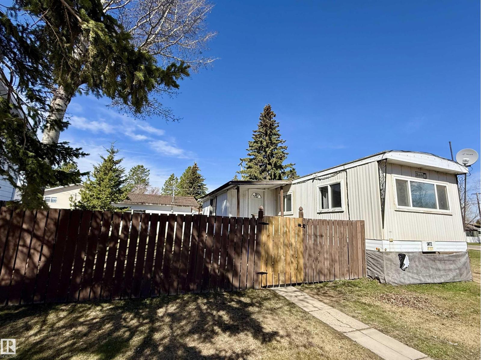 5072 43 ST - 2