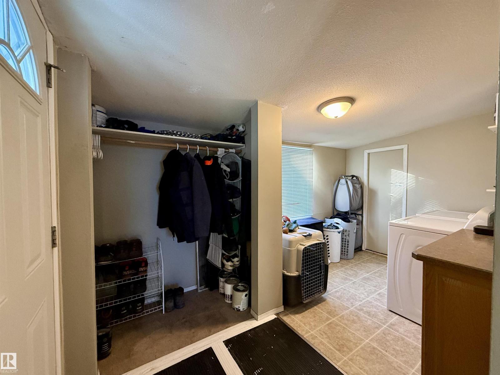5072 43 ST - 8