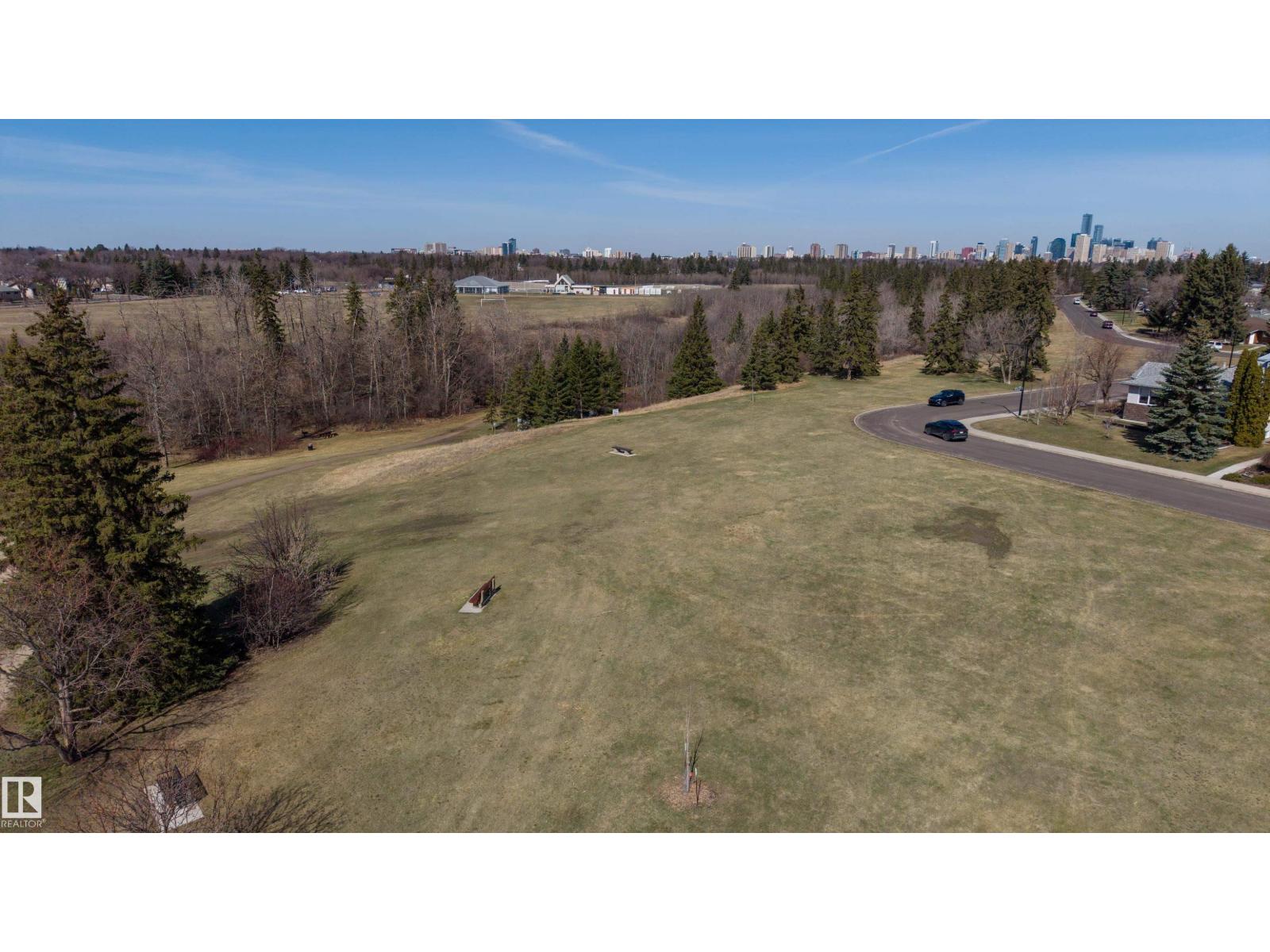 7108 83 ST NW, Edmonton