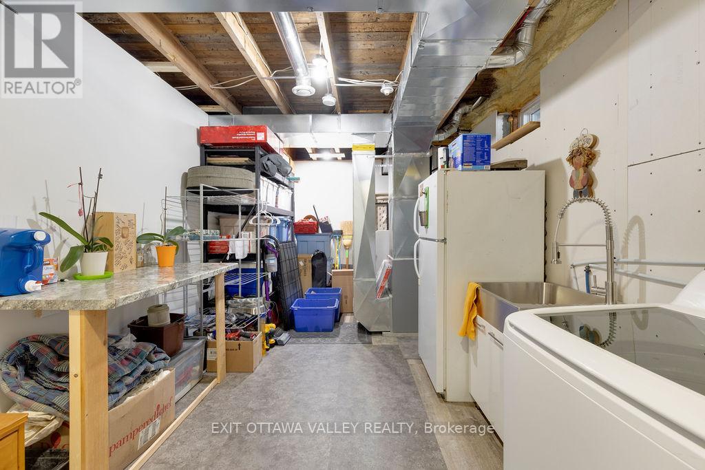 39090 COMBERMERE ROAD - 22