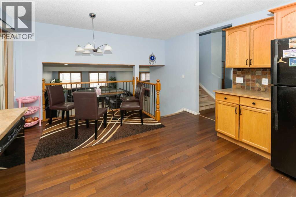 18 Coral Sands Place NE - 9