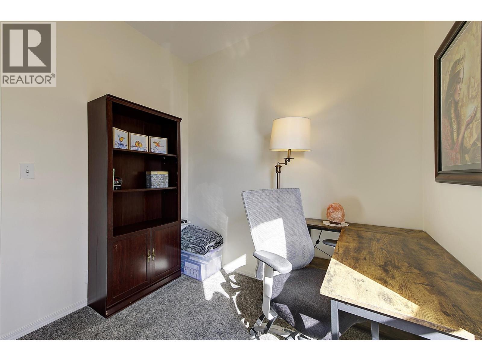 #105 1855 Leckie Road - 37