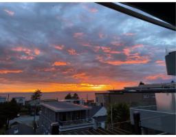 15556 Columbia Avenue, White Rock, BC V4B1K4 Photo 39