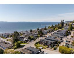 15556 Columbia Avenue, White Rock, BC V4B1K4 Photo 31