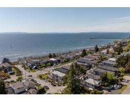 15556 Columbia Avenue, White Rock, BC V4B1K4 Photo 34