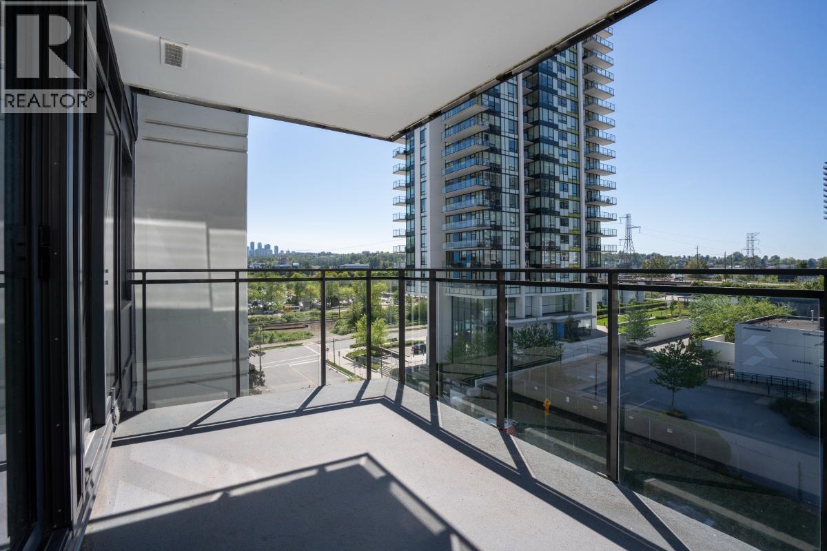 608 2378 ALPHA AVENUE — photo 3