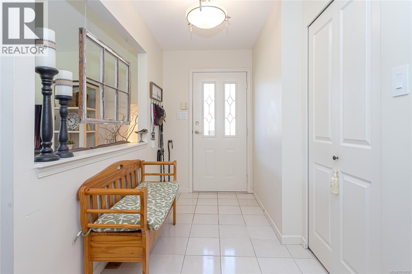 #4 100 Abbey Lane - 10