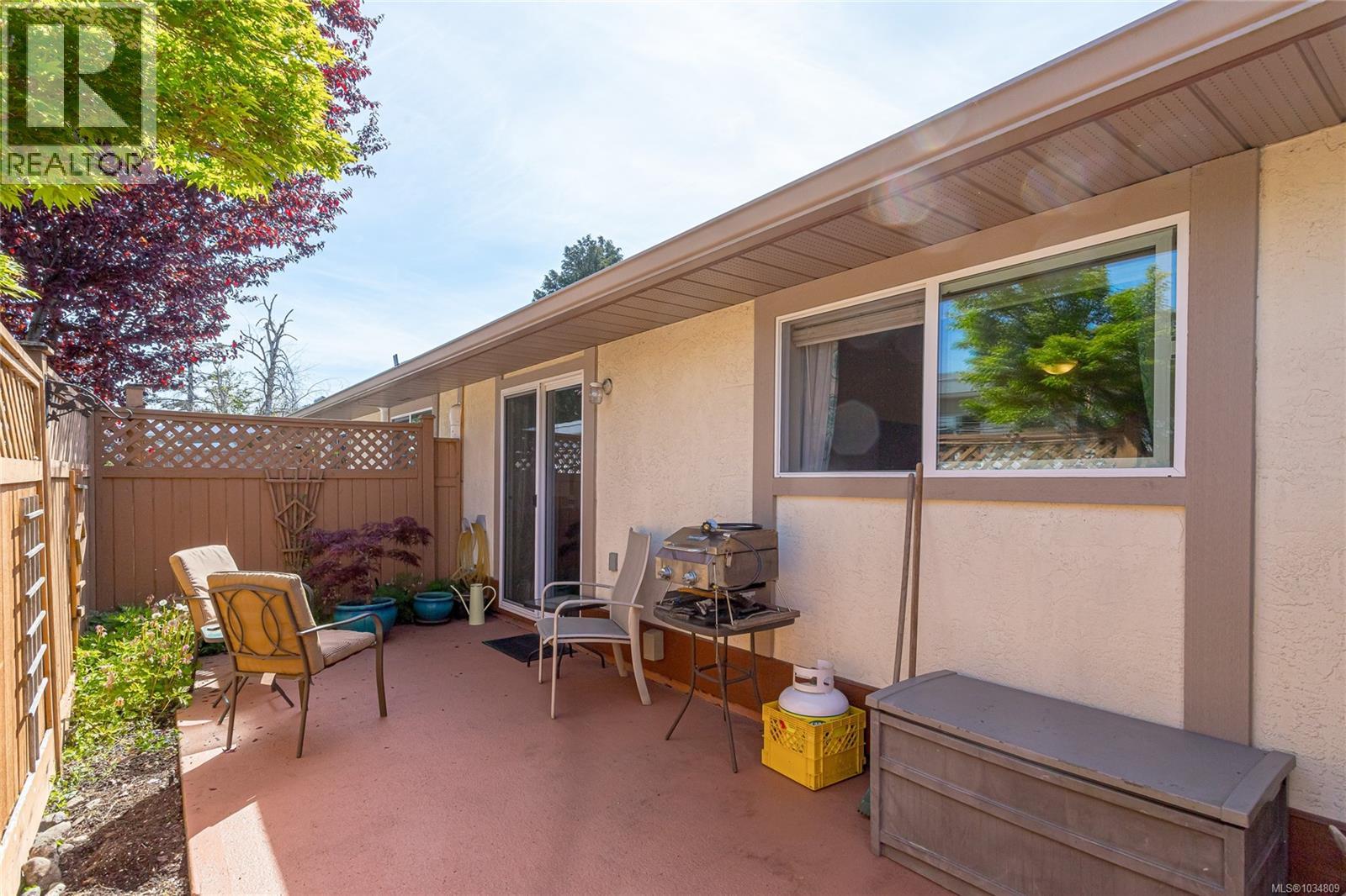 #4 100 Abbey Lane - 28