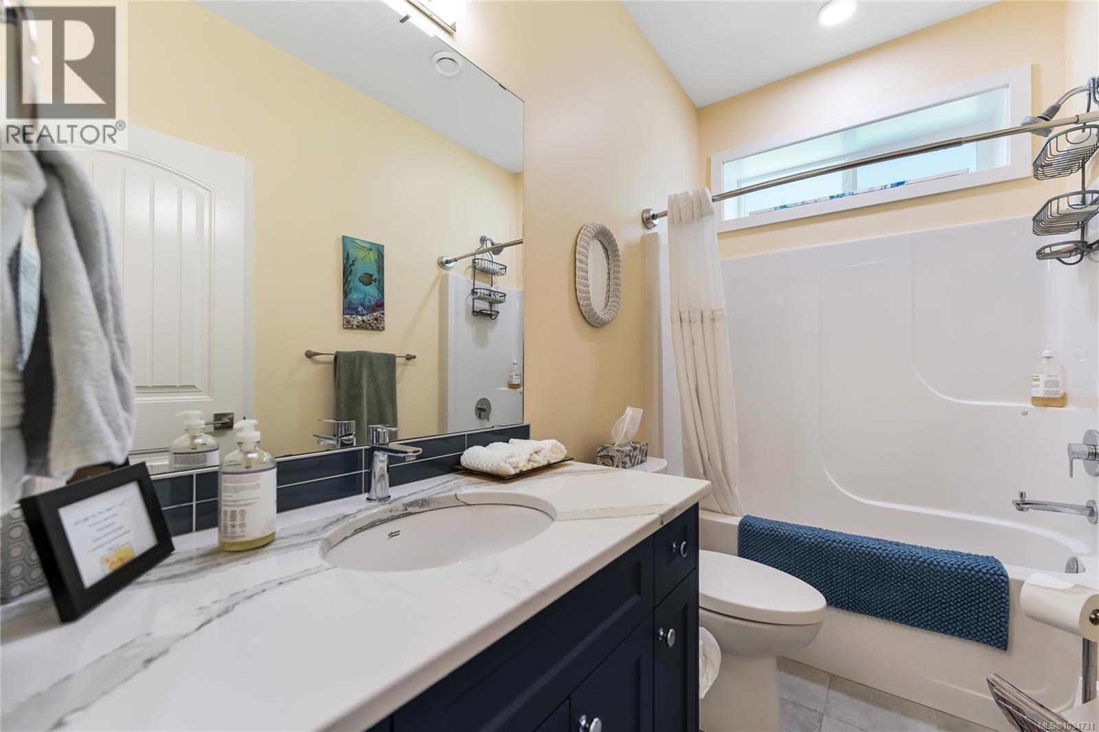 7586 Somenos Rd - 37