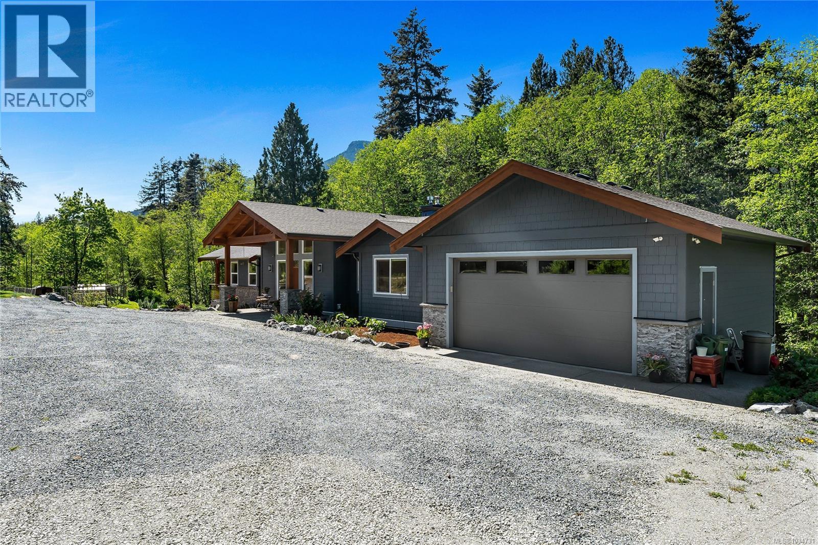 7586 Somenos Rd - 44